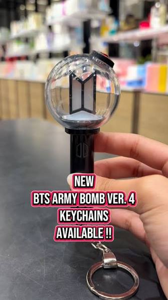BTS New Army Bomb Mini
Light-Stick Key Chain 🔥